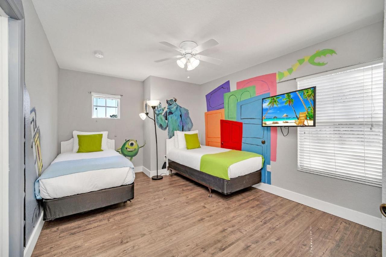 Near Disney! Spacious 5Br Resort Home With Private Pool, Hot Tub And Theater! Orlando Extérieur photo